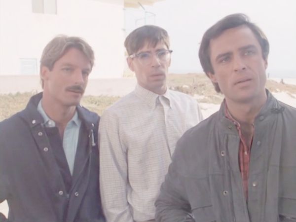 Trio mit vier Fäusten - Der mysteriöse Tod eines Surfers