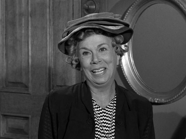 The Beverly Hillbillies - Back To Californy