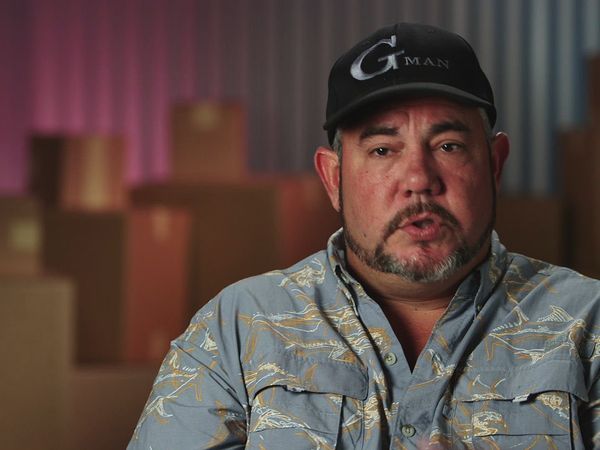 Storage Wars: Miami - Deuces Wild