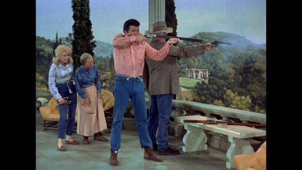 The Beverly Hillbillies - Mrs. Drysdale's Father