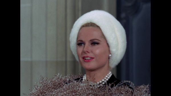 The Beverly Hillbillies - The Richest Woman