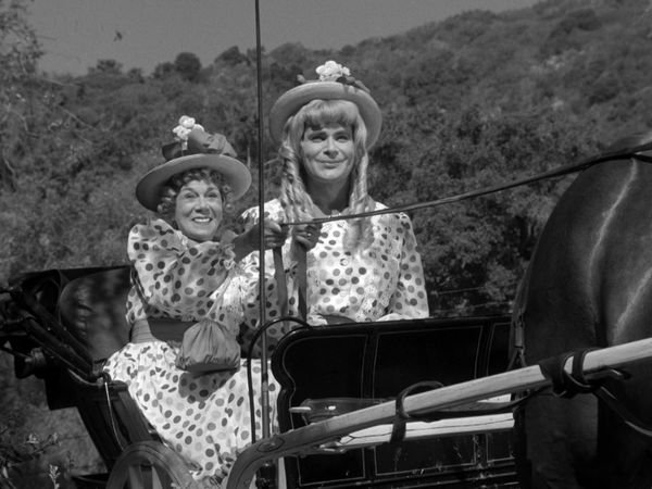 The Beverly Hillbillies - Trick Or Treat