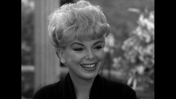 The Beverly Hillbillies - Jethro's First Love