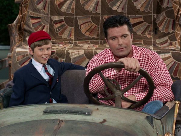 The Beverly Hillbillies - The Little Monster