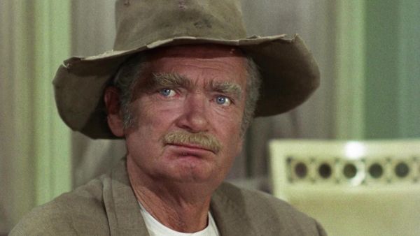 The Beverly Hillbillies - The Party Line