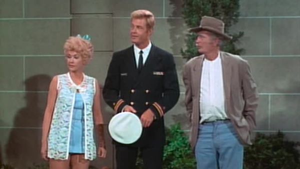 The Beverly Hillbillies - Shorty to the Rescue