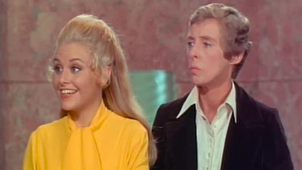 The Beverly Hillbillies - Elly, the Working Girl