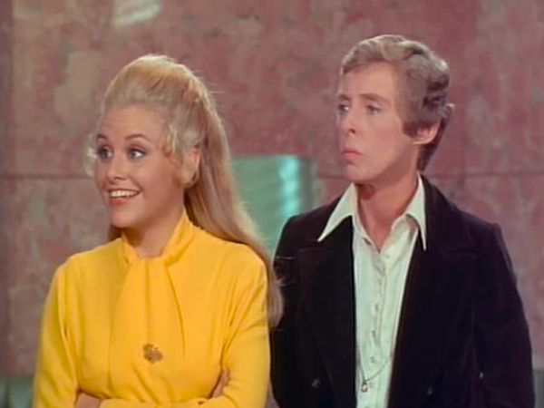 The Beverly Hillbillies - Elly, the Working Girl