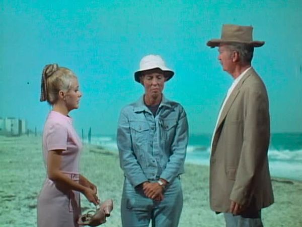 The Beverly Hillbillies - The Girls from Grun