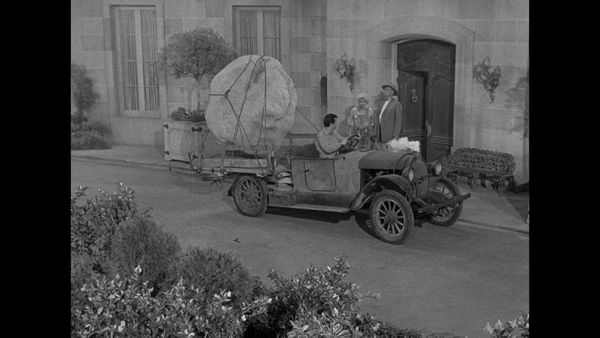 The Beverly Hillbillies - The Art Center