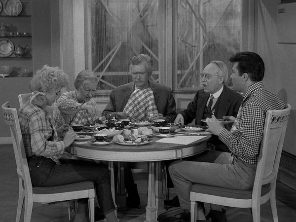 The Beverly Hillbillies - Clampetts Vs. Automation