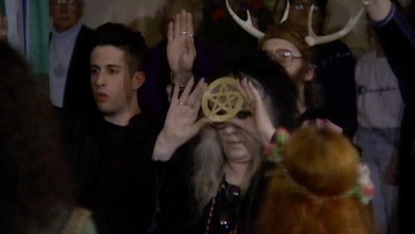 Mysterious Places with Stacy Keach - The Witches of Salem
