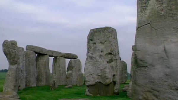 Mysterious Places with Stacy Keach - Stonehenge Rediscovered