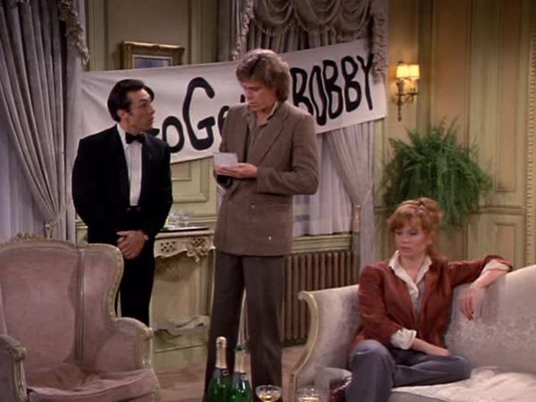 Taxi - Bobby Doesn't Live Here Anymore