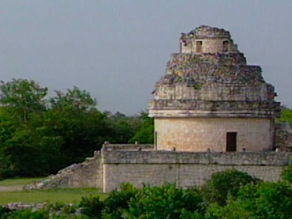 Mysterious Places with Stacy Keach - Chichen Itza: City of Warriors
