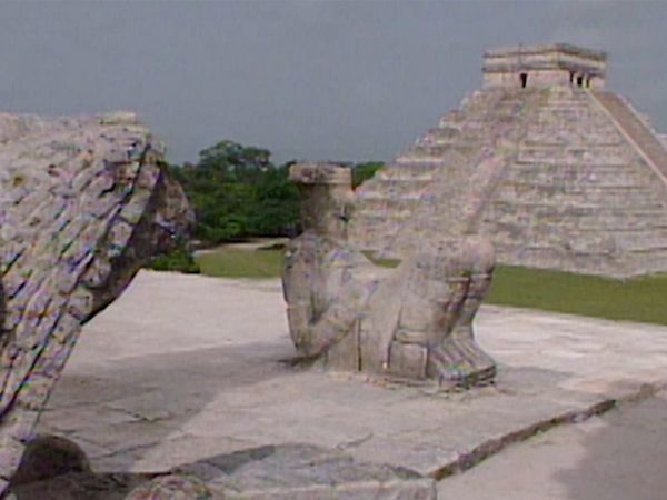 Mysterious Places with Stacy Keach - Tombs and Temples: Secrets of the Maya