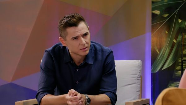 Jovens e Mães - Reunião em Família - O Problema Vem Em Três