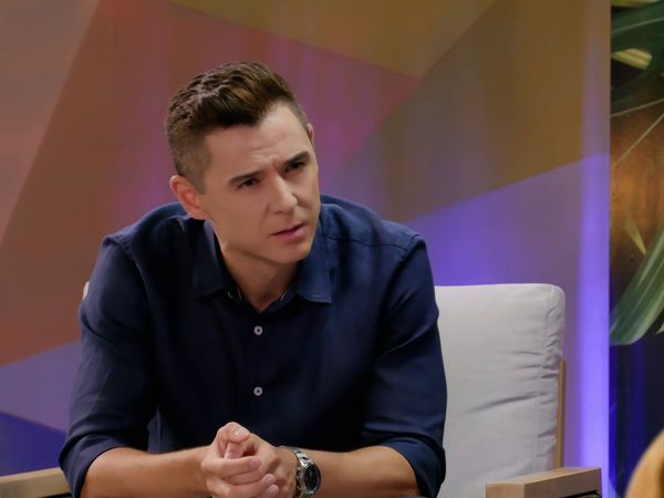 Jovens e Mães - Reunião em Família - O Problema Vem Em Três