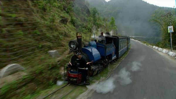 Genuss Weltweit - Die Teebahn von Darjeeling