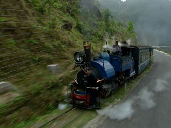 Genuss Weltweit - Die Teebahn von Darjeeling