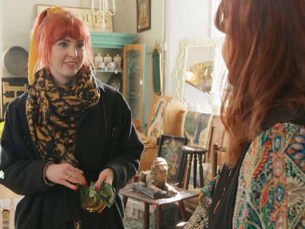 Antiques Road Trip - Izzie Balmer and Mark Hill, Day 1