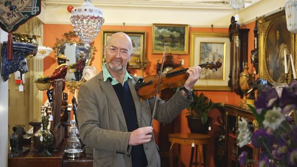 Antiques Road Trip - David Harper and Hettie Jago, Day 3