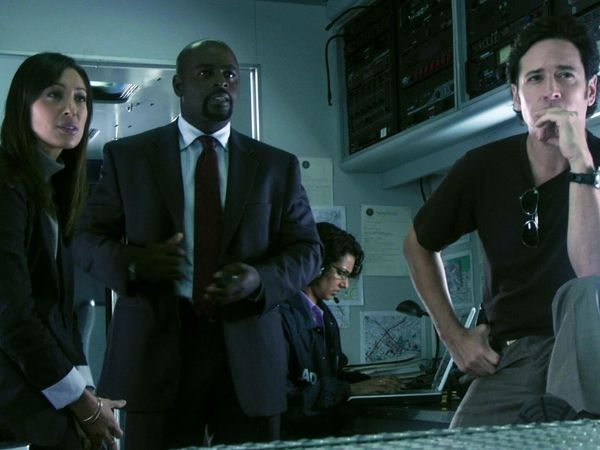 Numb3rs - Con Job