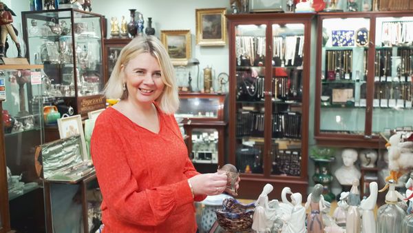 Antiques Road Trip - Catherine Southon and Phil Serrell, Day 3