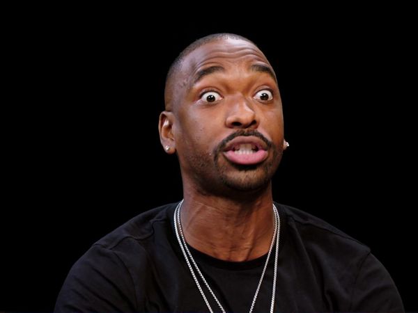 Hot Ones - Jay Pharoah Channels Keanu Reeves While Eating Spicy Wings