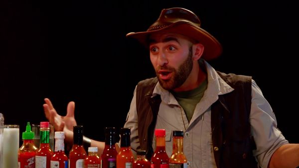 Hot Ones - Coyote Peterson Gets STUNG by Spicy Wings