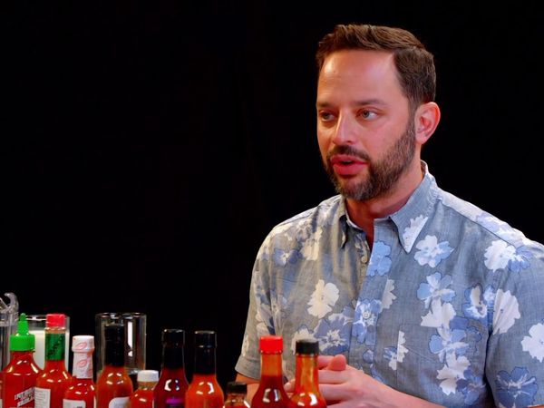 Hot Ones - Nick Kroll Delivers a PSA While Eating Spicy Wings