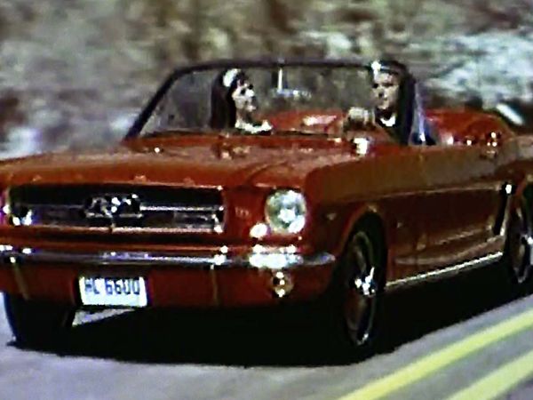 Vintage Car History - Sports Car Fun!