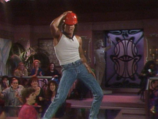 Married... With Children - Girls Just Wanna Have Fun - Pt 1