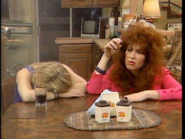 Married... With Children - Peggy Made a Little Lamb