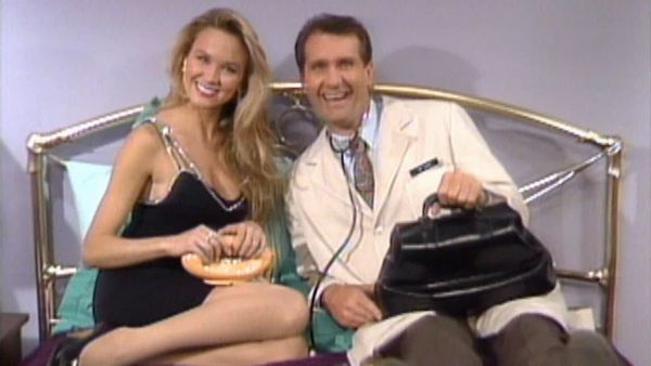Married... With Children - 976-SHOE