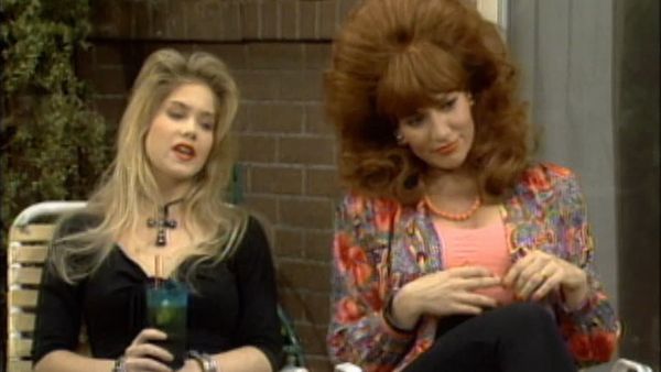 Married... With Children - Wabbit Season