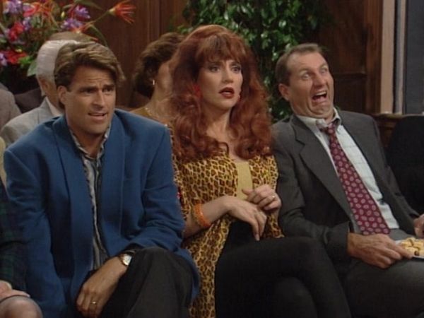 Married... With Children - Banking on Marcy