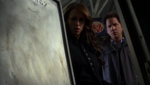 Ghost Whisperer - Implosion