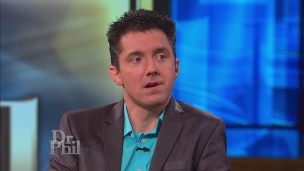 Dr. Phil - Love Scams: Why Did My Online Girlfriend Fake Her Death?