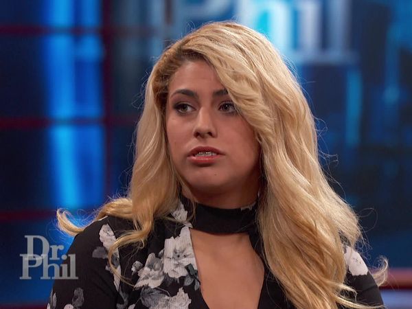 Dr. Phil - Our 21-Year-Old Daughter Is Gorgeous, Wild And Violent Pt.1