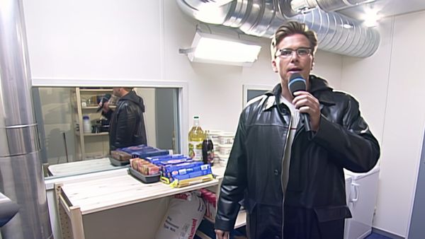 Big Brother - Big Brother öffnet zum ersten Mal seine Tore | Staffel 1
