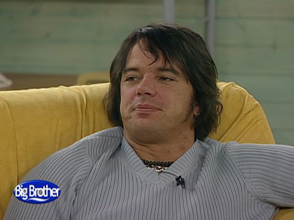 Big Brother - Sie geht ihm mit seiner Schwester fremd | Tag 8 Staffel 1