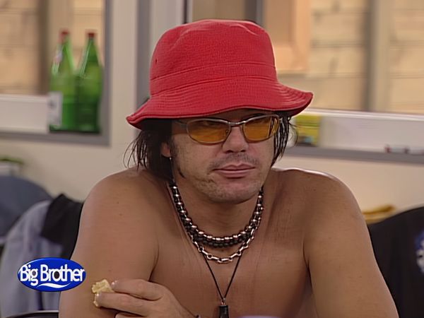 Big Brother - Ist das noch Kuscheln oder schon Fummeln? | Tag 19 Staffel 1