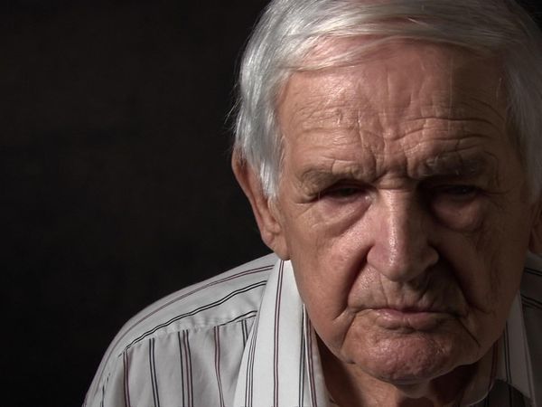 War Story - Out of the Clouds: Paras in Normandy