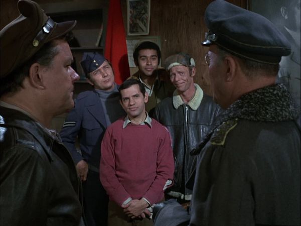 Hogan's Heroes - Klink For The Defense