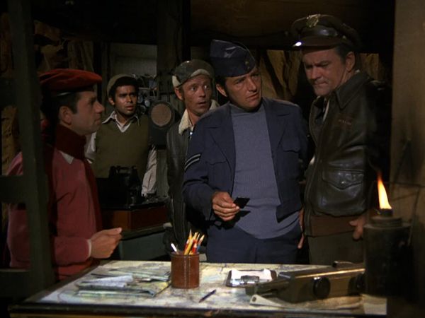 Hogan's Heroes - Rockets Or Romance