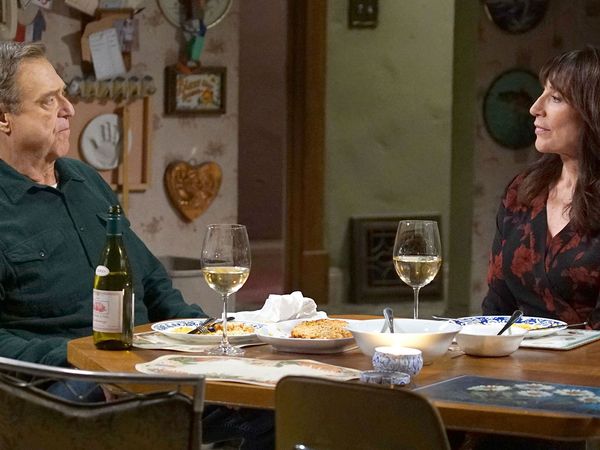 The Conners - Mud Turtles, A Good Steak and One Man in a Tub