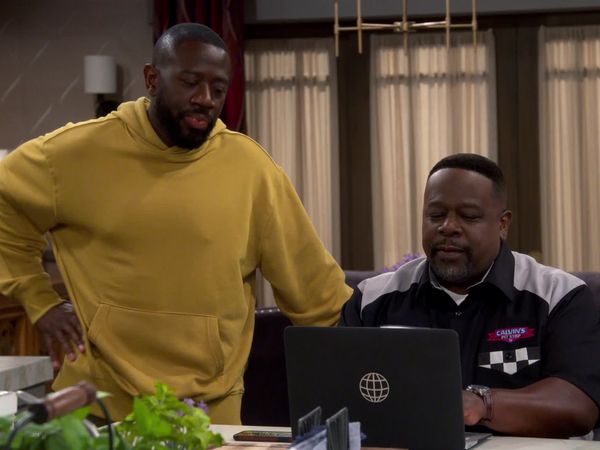 The Neighborhood - Welcome to the Pit Stop, How May I Help You? (S5E2)
