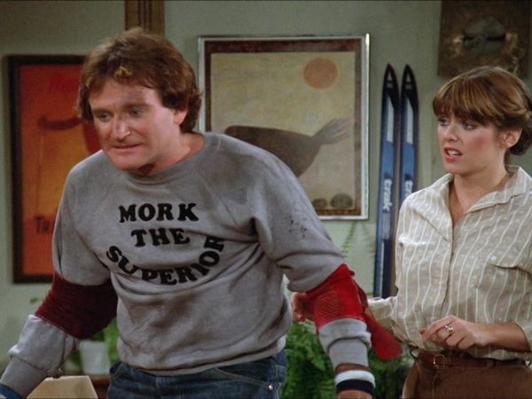 Mork & Mindy - Dueling Skates