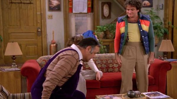 Mork & Mindy - I Don't Remember Mama